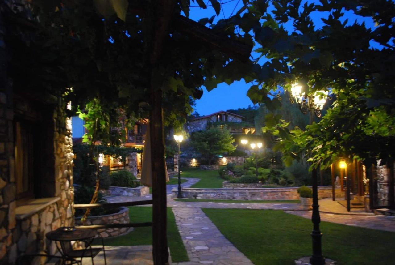 Tzivaeri Hotel Likodhrómion Екстериор снимка